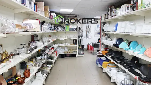 Showroom for Rent in Mar Mkhayel   صالة عرض للايجار في مار مخايل