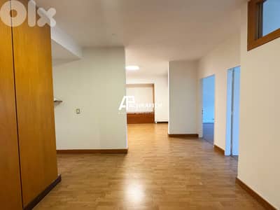 Office for Rent in Saifi - مكتب للأجار في الصيفي