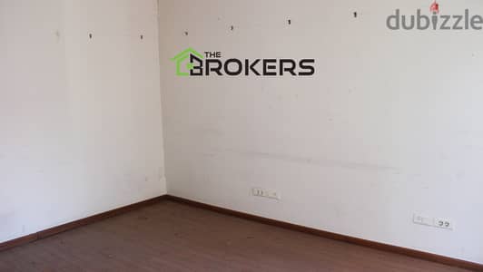 Office for Rent in Gemmayzeh  مكتب للايجار في الجميزة