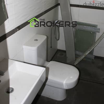 Office for Rent in Gemmayzeh  مكتب للايجار في الجميزة