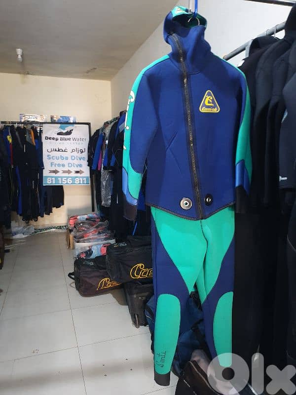 wet suit 185$ 3