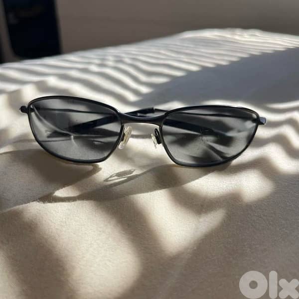 Oakley whisker carbon black (swipe for more) 0