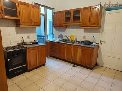 new renovated room for rent in beirut sanayeh