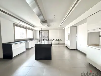 Apartment For Sale in Rawche first line - MQBBH89 -شقة للبيع في الروشة