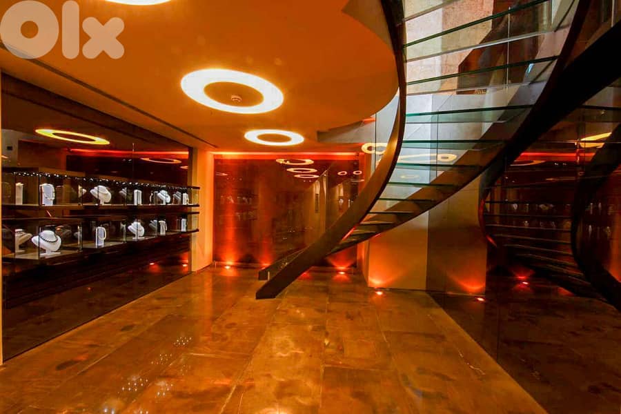 JEWELERY SHOWROOM IN DOWNTOWN FOR RENT (BTR-370 0
