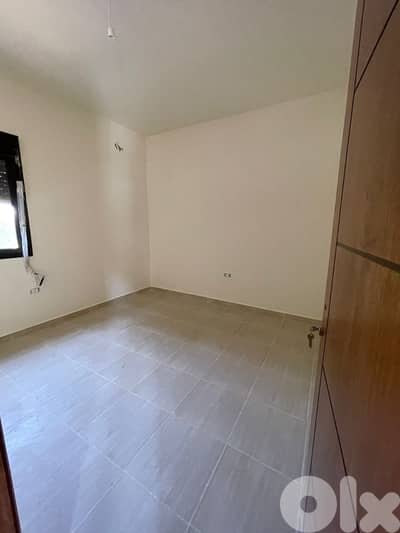 GM115AA Apartment with installment in Batroun  شقة مع تقسيط في البترون
