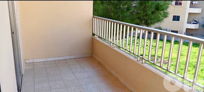 Villa apartment 3br, private gated building 24/7 electric