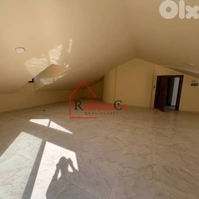 High end building for sale in Halat مبنى سكني جيد البناء للبيع في حلات
