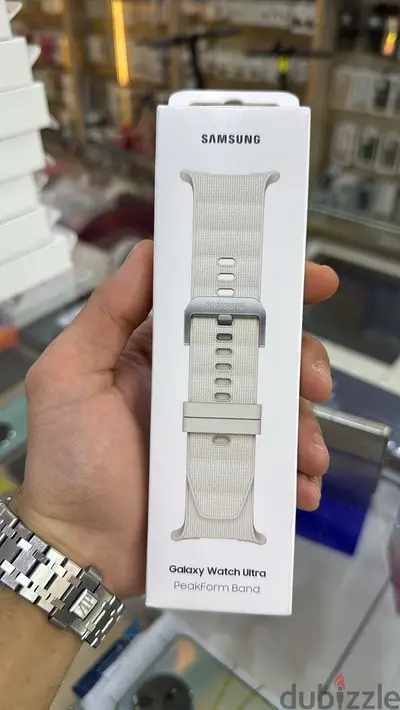 Samsung Galaxy watch ultra peakform band white sand