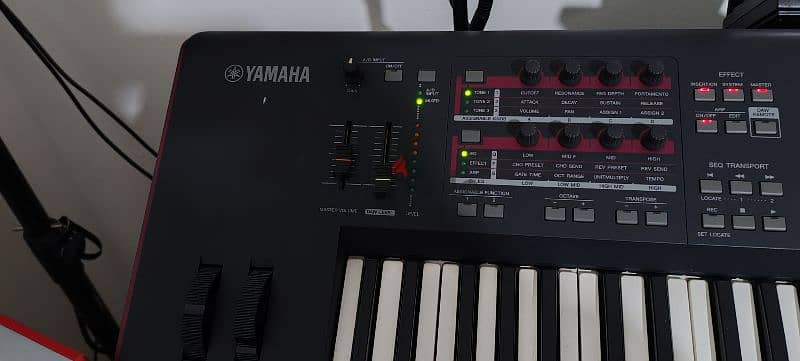Yamaha moXF6 Synthesizer 3