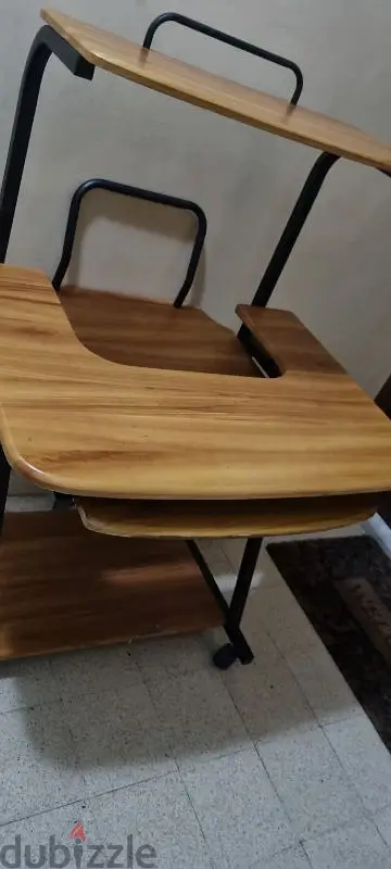 computer table / desk