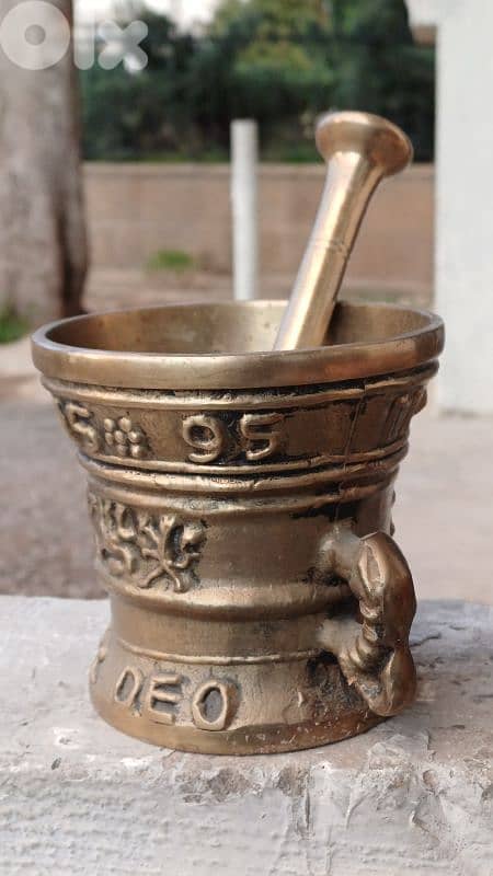 antique 6
