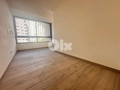 Apartment For Sale In Rawche شقة للبيع في الروشة