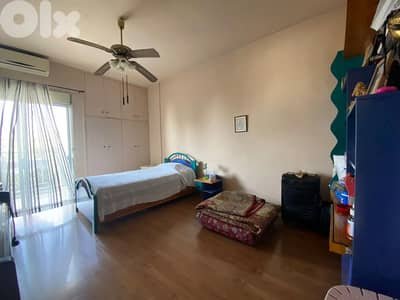 GMK106YAJ - Apartment for sale in Ballouneh - شقة للبيع في بلونة