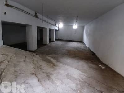 430 SQM Warehouse in Bauchrieh, Metn