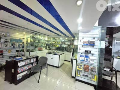 JH25-3934 Shop 150m2 for rent in Hamra, $ 1,500 cash