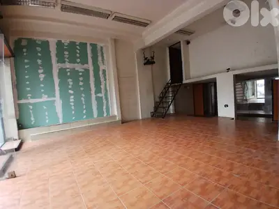 160m2 Prime Store for sale in Sin El Fil - محل تجاري للبيع في سن الفيل