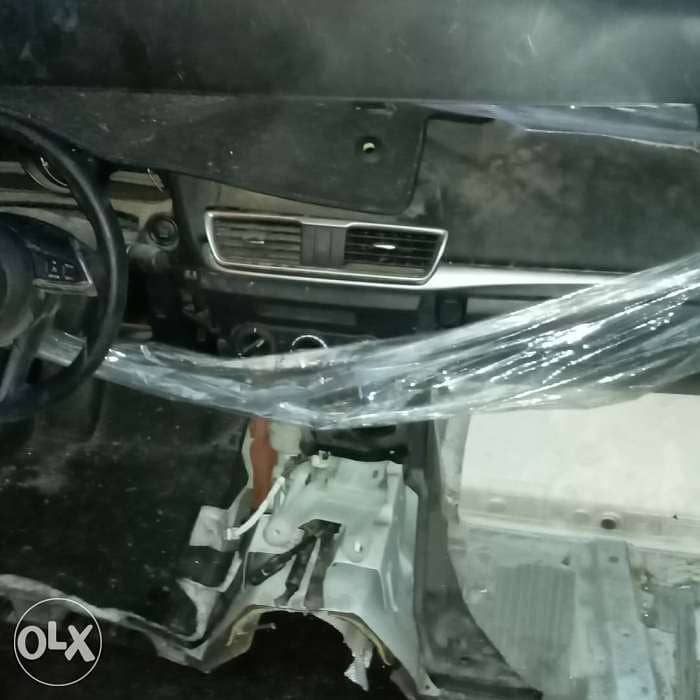 Mazda 3 model 2017 keta3 fatet 3