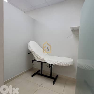 Beauty lounge for sale in Badaro MK19 صالون تجميل للبيع في بدارو