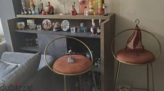 bar with 2 chairs