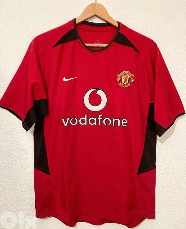Manchester United 2002 -2004 vodafone nike home kit’s 0