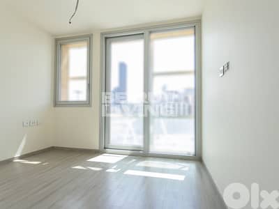 Modern & Spacious | Pool & Gym | Center of City | Breathtaking View