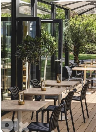 Bistrot  with terrace