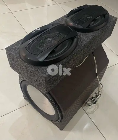 للبيع سبيكرات وبزوكا
