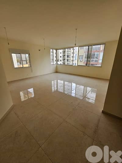 apartment For sale in zouk mosbeh شقة للبيع في زوق مصبح