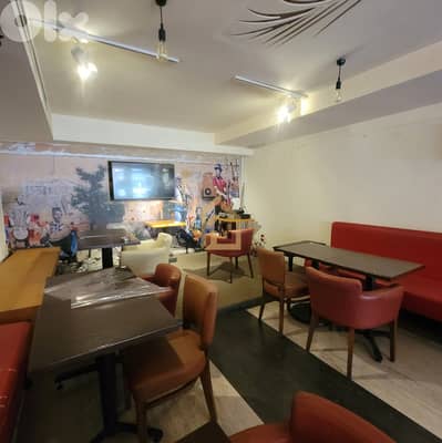Restaurant for rent in Badaro MK22 مطعم للإيجار في بادارو