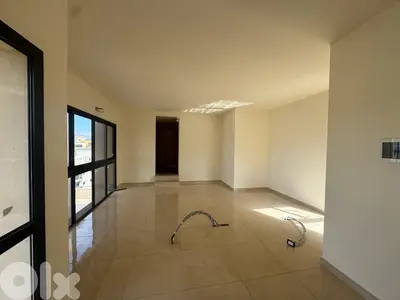 Apartment for sale in Jdeideh - شقة للبيع في جديدة