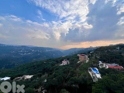 Full Floor Apartment For Sale in Masqa - Broummana شقة للبيع