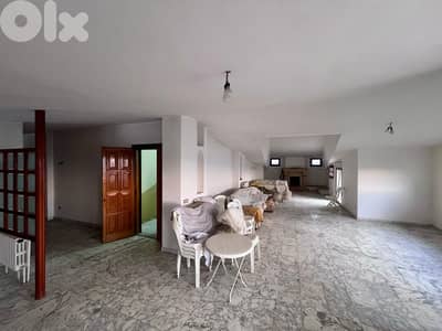 Full Floor Apartment For Sale in Masqa - Broummana شقة للبيع