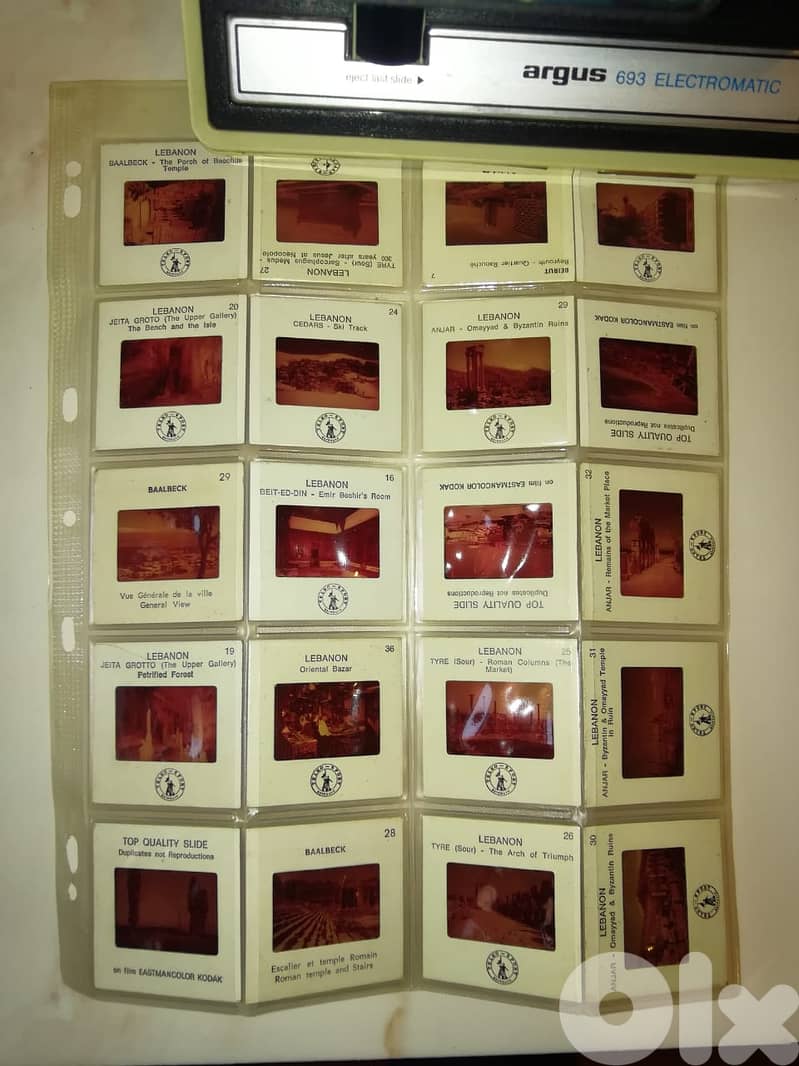 Argus 693 electromatic slides viewer with 20 slides of old Lebanon 7