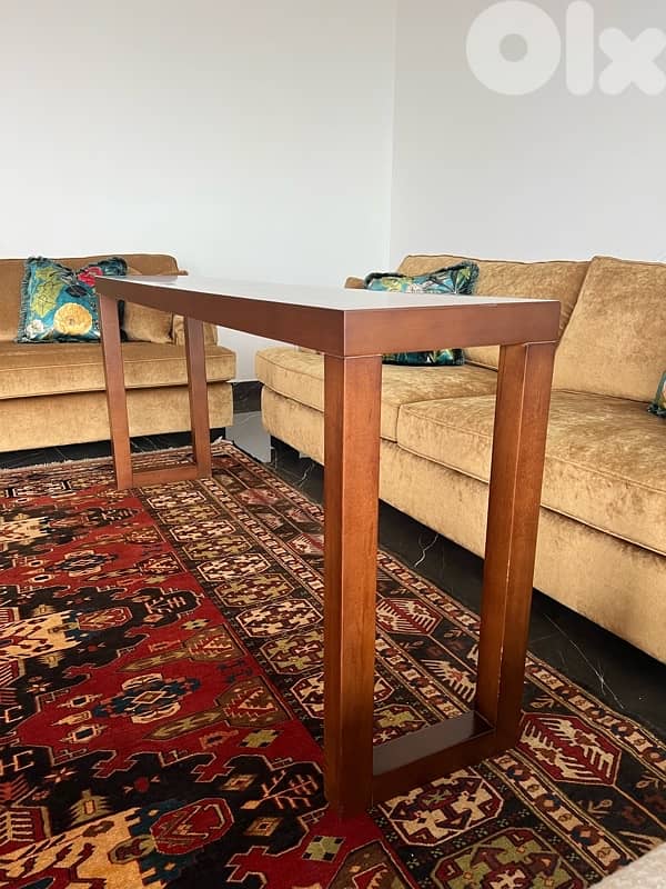 Sofa Table 0
