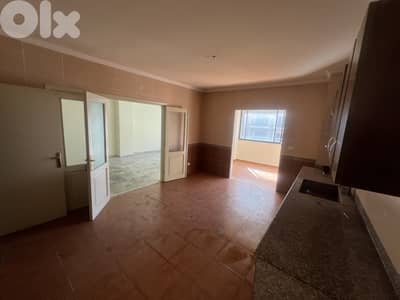 RWB105RR - Used Apartment for sale in Tripoli