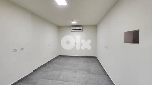 Shop | Office for rent in Horch Tabet متجر | مكتب للإيجار في حرش تابت