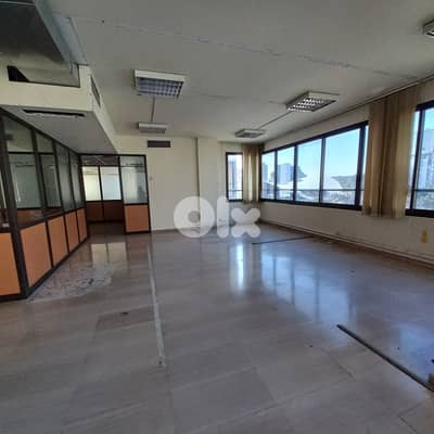 Full Floor of 550sqm suitable for every buisness in Antelias