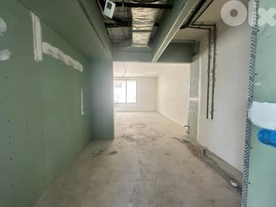 Office For Rent in Downtown مكتب للإيجار في وسط المدينة