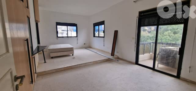 L17106-Spacious Apartment For Sale in Adma