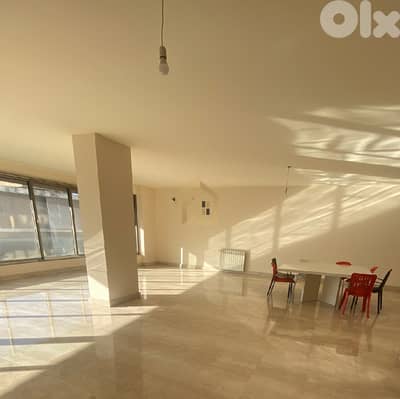 Apartment for sale in Ain El Mraiseh HN43 شقة للبيع في عين المريسة