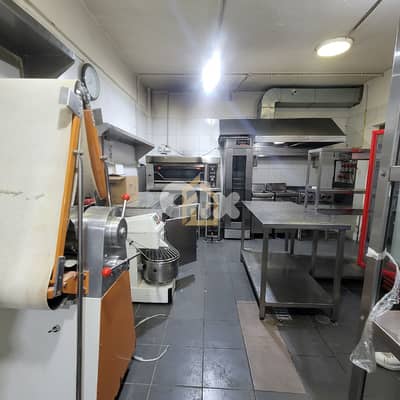 Restaurant for sale in Badaro MK22 مطعم للبيع في بادارو