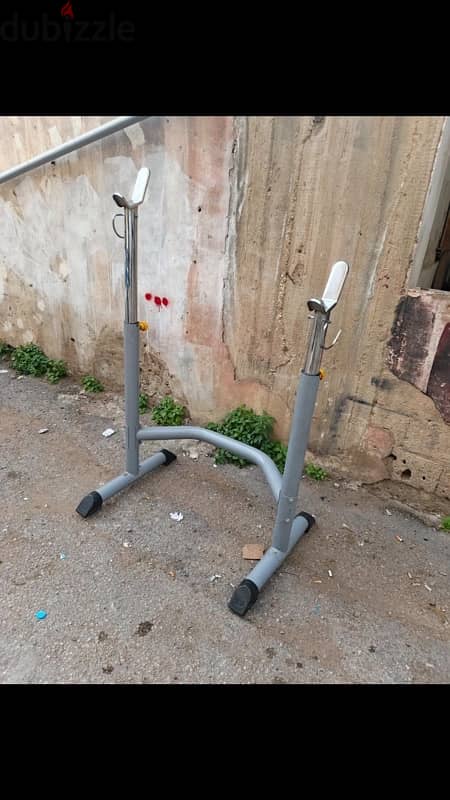 bench and squat rack like new 0