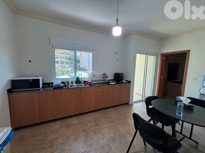 Kfarehbeb | Semi-Furnished 240m² | Terrace | 3 Balconies | 3 Parking