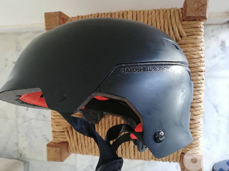 B-Twin bicycle Helmet size L 3