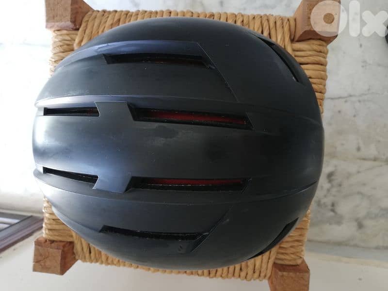 B-Twin bicycle Helmet size L 4