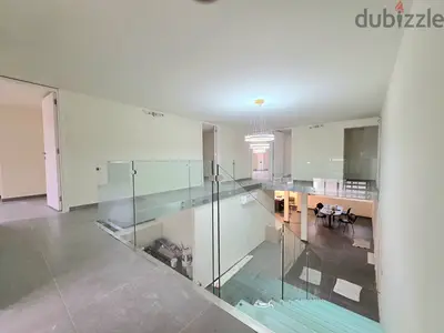 Office with Terrace for sale in Achrafieh  -  مكتب للبيع في الأشرفية
