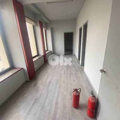 Office for rent in Downtown HN48 مكتب للإيجار في وسط المدينة