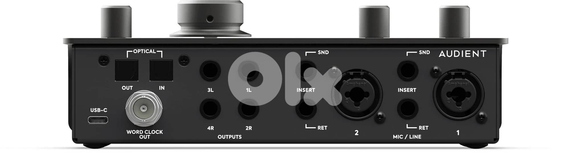 Audient iD24 10 x 14 USB-C Audio Interface 1