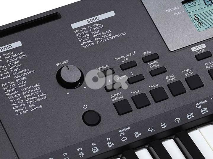 Medeli IK100 keyboard, 61 touch sensitive, lighted keys, 2 x 2,5 watt 4
